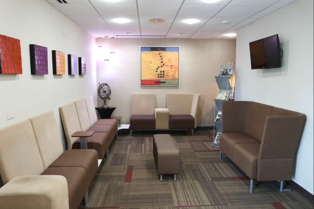 Dental Extraction Surgery: Minimizing Risks/ Maximizing Comfort